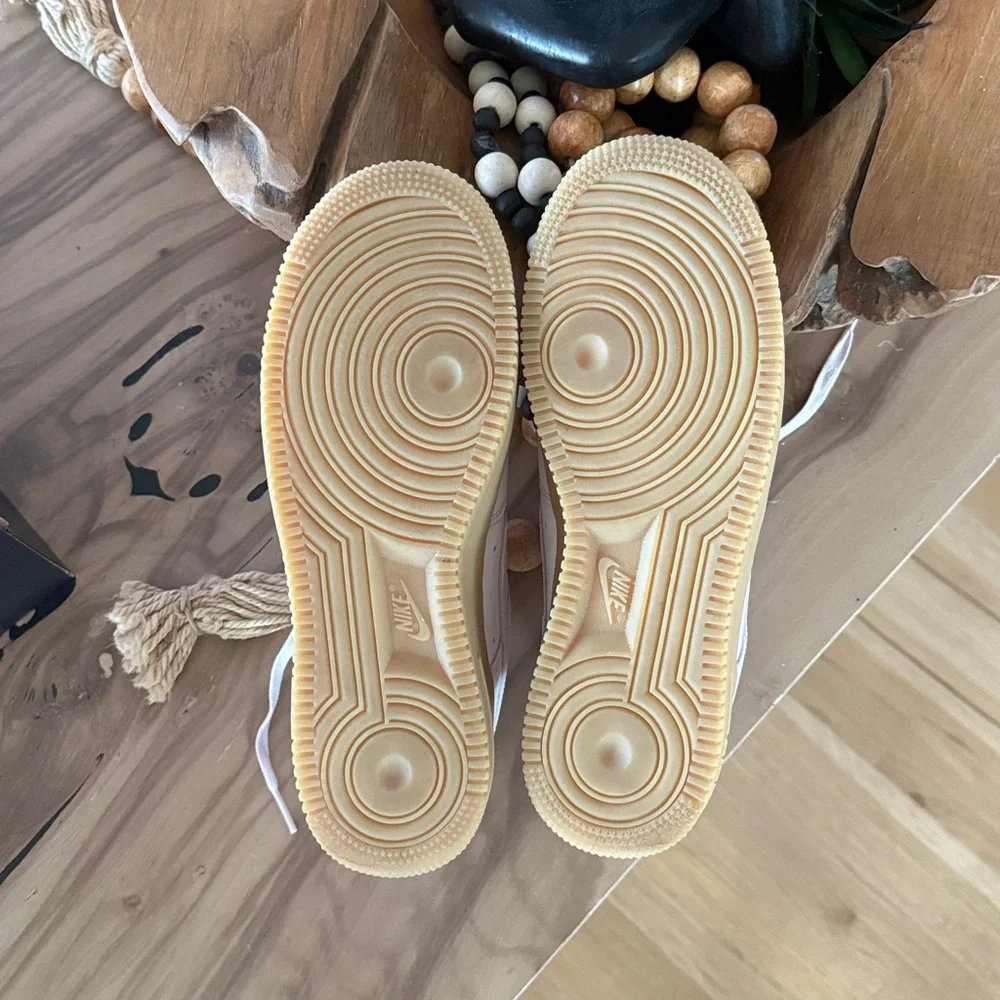 Nike Air Force 1 Shoes - Picture 13 of 15
